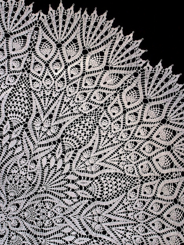 Grand Lace Tablecloth Free Crochet Pattern