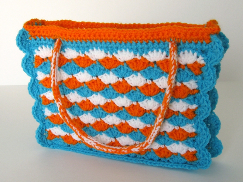 crochet shell stitch bag