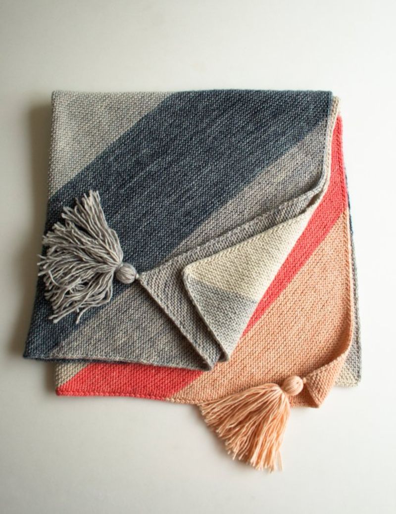 Colorblock Knit Blanket