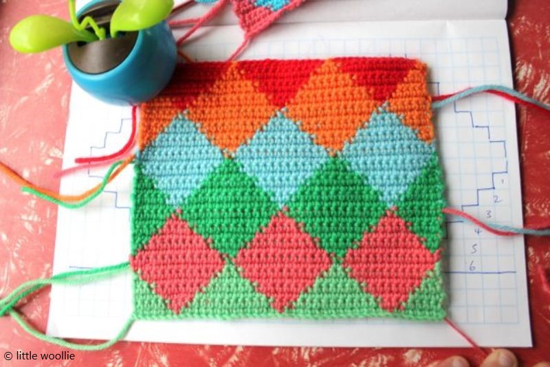 Harlequin Crochet Motif