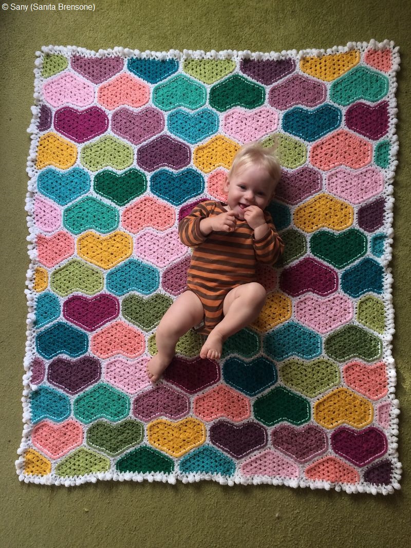 Granny Heart Blanket Free Crochet Pattern