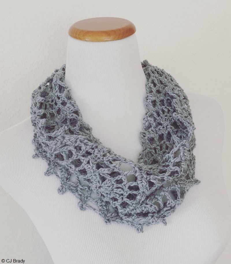 Lacy Cowl