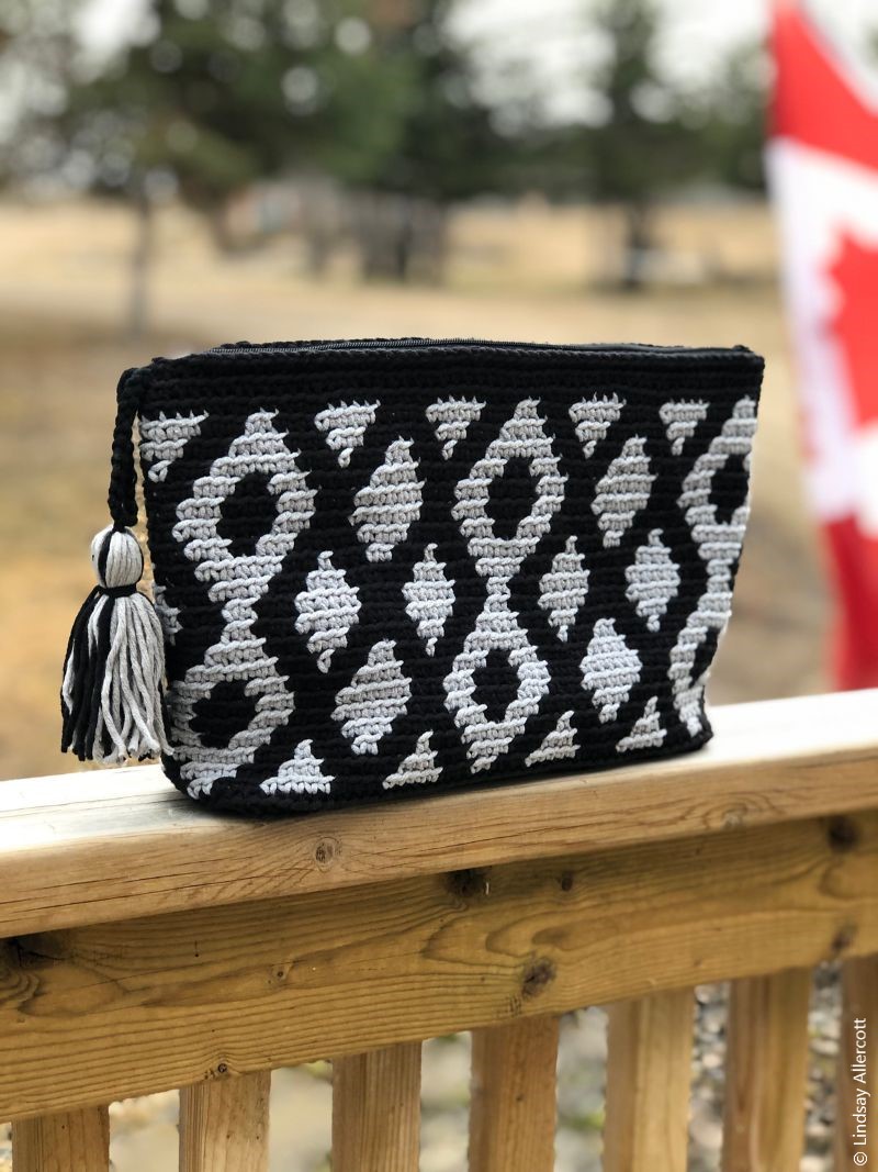 Diamonds Crochet Bag