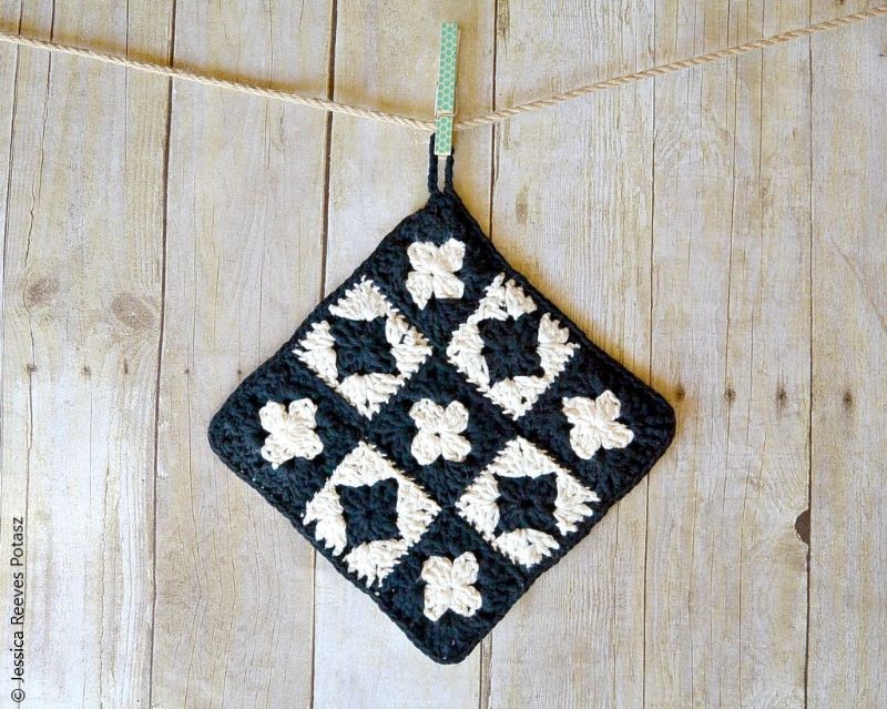 Fun And Beautiful Crochet Potholders – 1001 Patterns