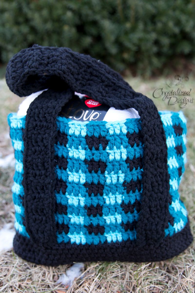 https://stateless.woolpatterns.com/2019/10/buffalo-plaid-tote-bag-free-crochet-pattern.jpg