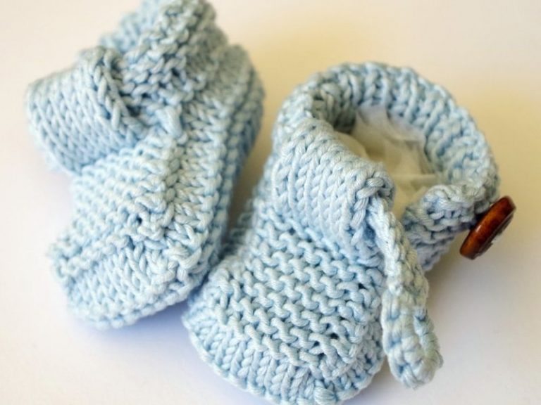 Free Patterns Cute Knitted Baby Slippers