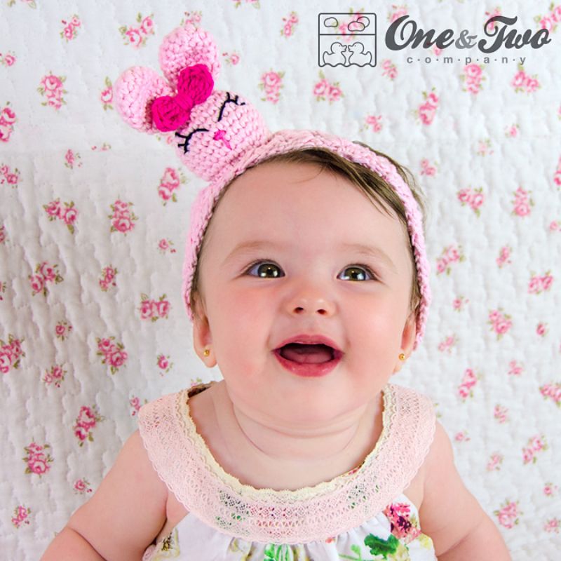 Free Crochet Pattern Olivia the Bunny Headband 