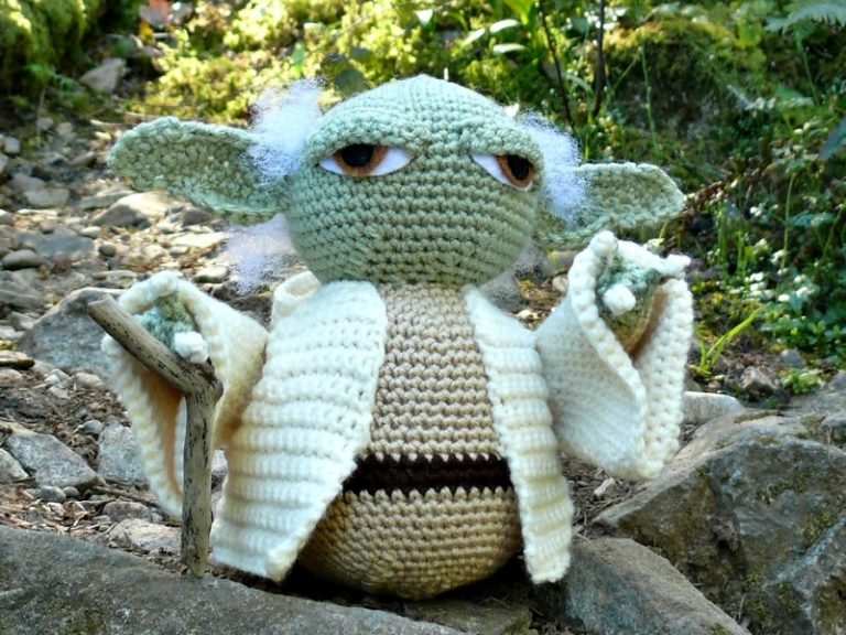 Sweet Yoda Amigurumi Free Crochet Patterns