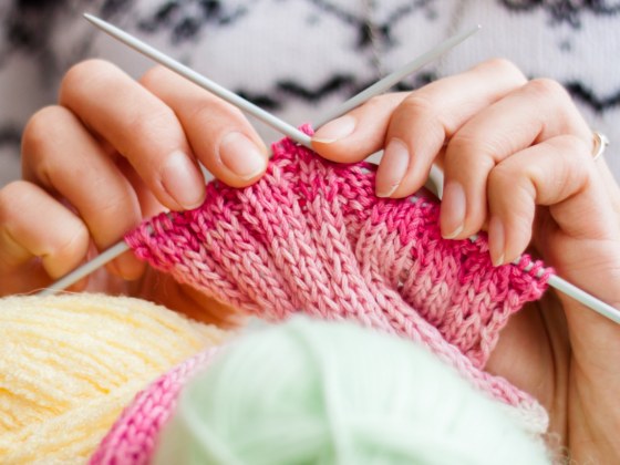 knitting a blanket